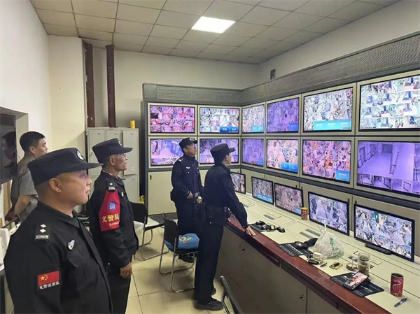 黑龙江省嫩江市公安局东风派出所开展各类矛盾纠纷排查化解工作