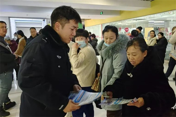 黑龙江省大庆林甸警方：反诈宣传进行时 年味再添“平安味”