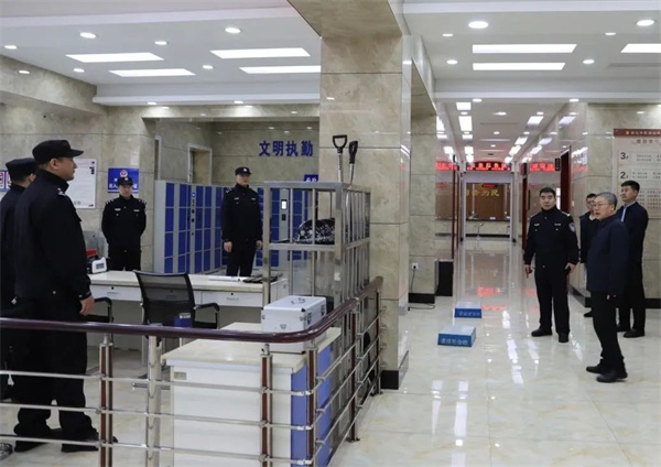 绷紧“责任弦” 拧牢“安全阀”——黑龙江省绥化中院开展节前安全隐患排查