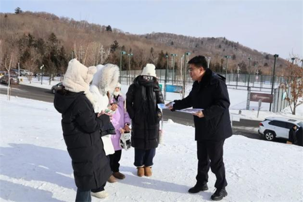 黑龙江省亚布力人民检察院：法治护航冰雪盛会 检察温情镌刻亚冬