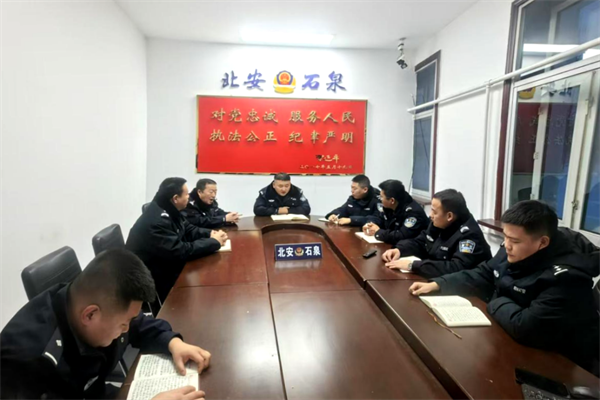 黑龙江省北安市公安局石泉派出所：节后防范不松懈 安全检查不停歇