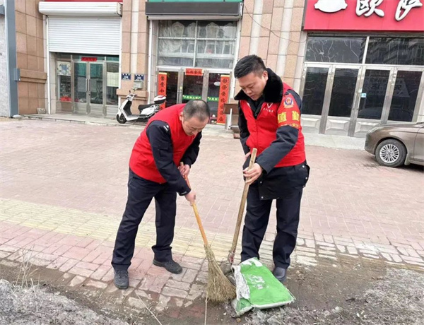 黑龙江省齐齐哈尔昂昂溪公安：党建引领 春“锋”送暖