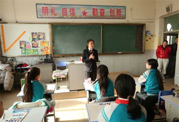 践行雷锋精神 传承榜样力量——黑龙江省肇东市人民检察院开展学雷锋志愿服务活动