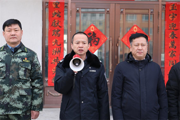 黑龙江省林区公安局清河分局与清河林业局有限公司联合开展“巡山清套”反盗猎保护野生动物安全集中攻坚行动