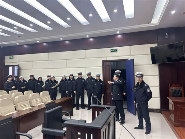 黑龙江省海伦法院第153次公众开放日｜海伦市公安局交通警察大队走进海伦法院