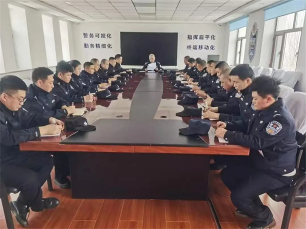 黑龙江省嫩江市公安局星火派出所：练兵强体铸警魂 砺警提能正当时