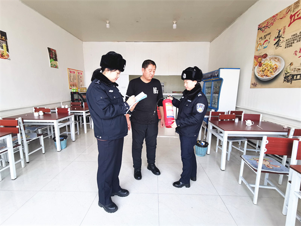 黑龙江省大兴安岭地区公安局十八站分局：“九小场所”细排查 守护平安“再加码”