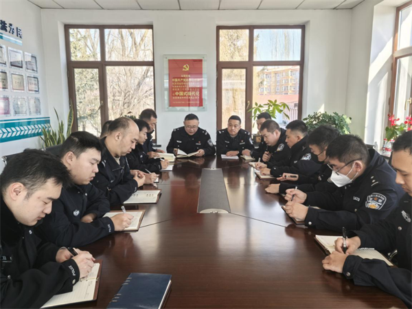 黑龙江省林区公安局东京城分局东京城派出所：精彩开讲促提升 送教到岗再规范 