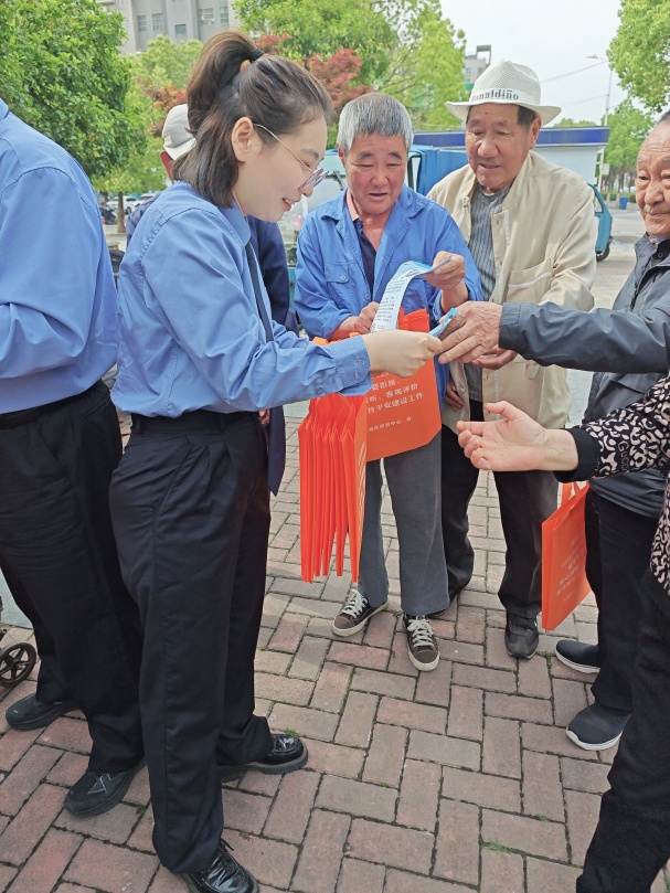 大通区人民检察院开展知识产权保护法律宣传2.jpg 大通区人民检察院开展知识产权保护法律宣传2.jpg