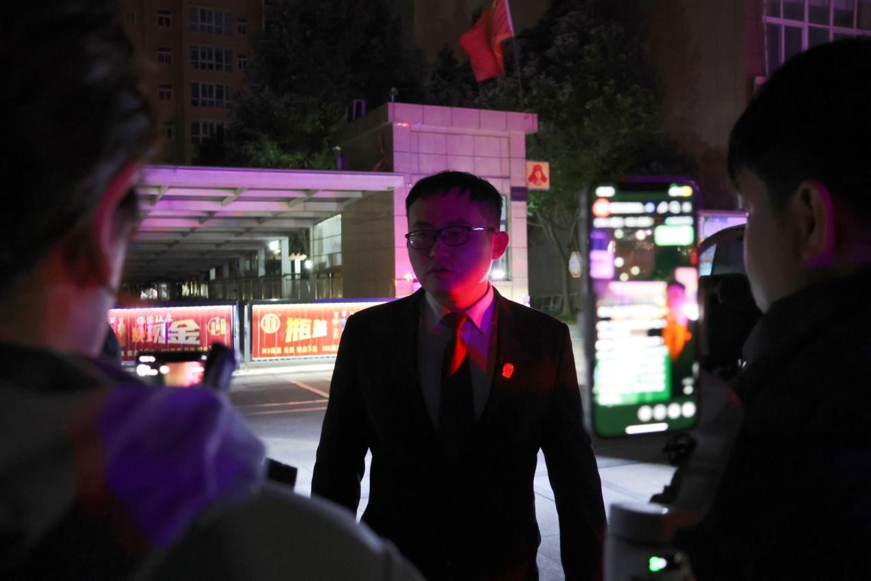 图片3.jpg 图片3.jpg