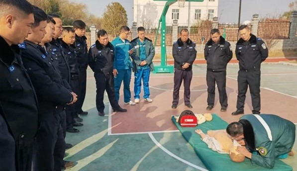图片2.jpg 图片2.jpg