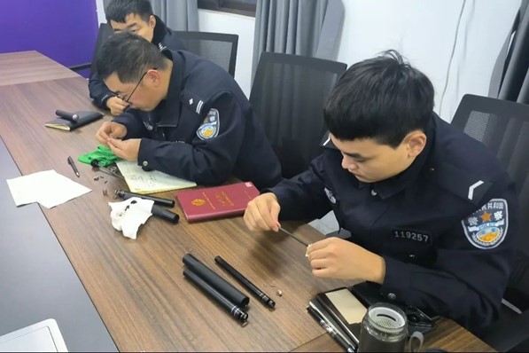 图片2.jpg 图片2.jpg