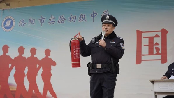 图片3.jpg 图片3.jpg
