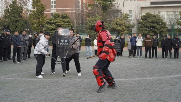 图片2.jpg 图片2.jpg