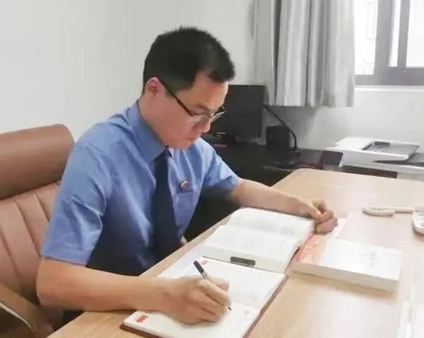 图片3.jpg 图片3.jpg
