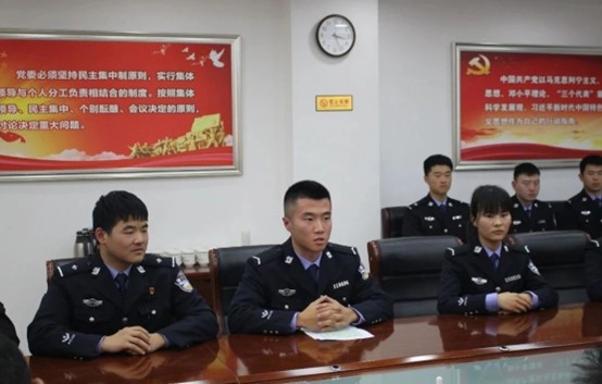 图片4.jpg 图片4.jpg