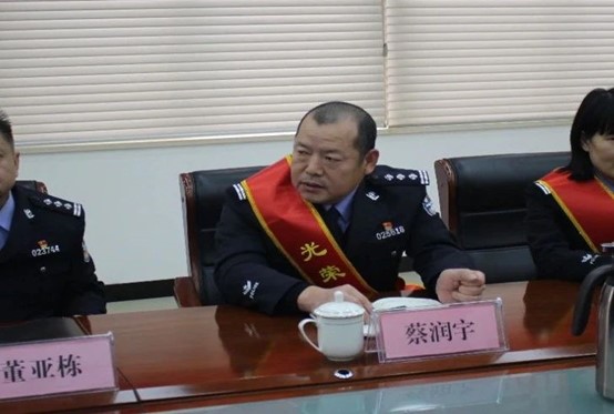 图片3.jpg 图片3.jpg