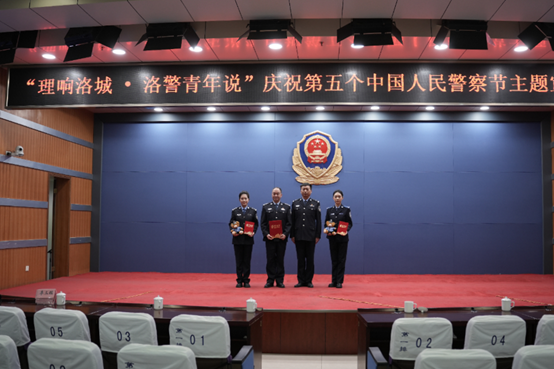 图片4.png 图片4.png