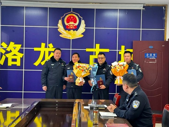 图片4.jpg 图片4.jpg