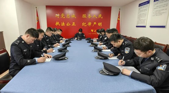 图片2.jpg 图片2.jpg
