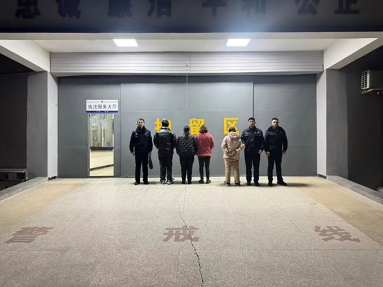 图片5.jpg 图片5.jpg