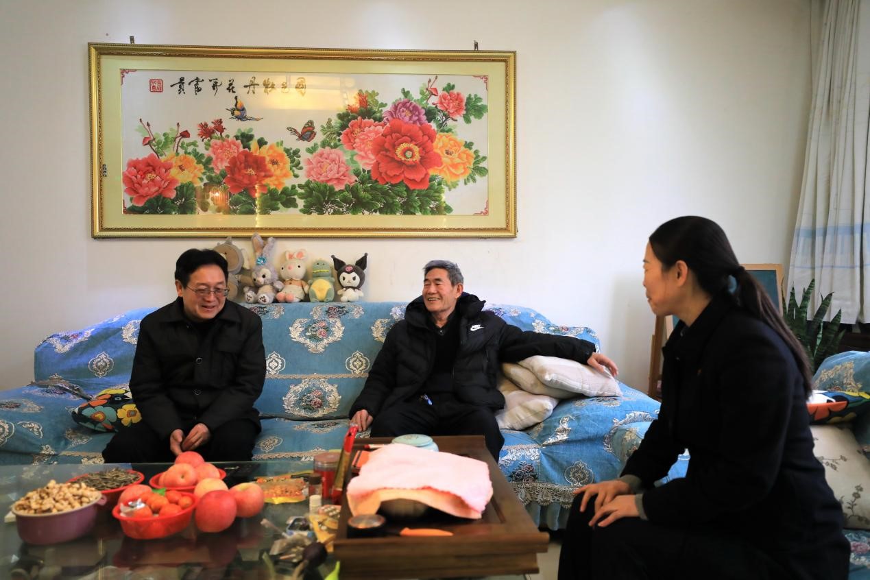 图片2.jpg 图片2.jpg
