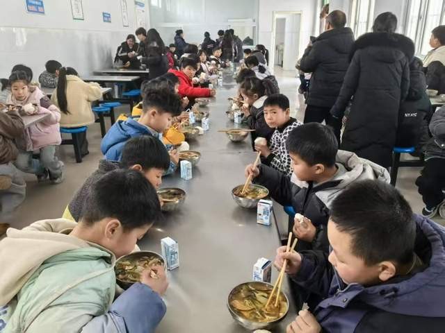 4.jpg 4.jpg