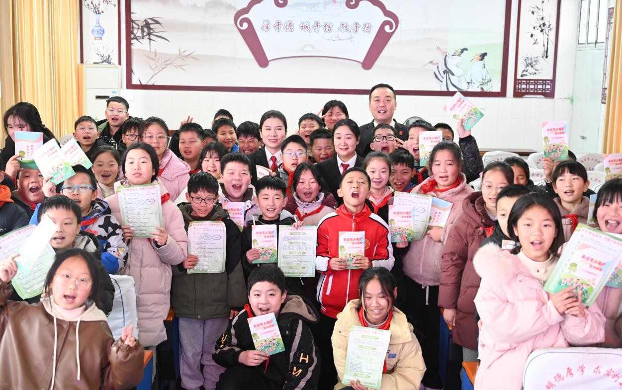 图片2.jpg 图片2.jpg
