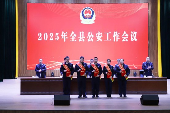 图片4.jpg 图片4.jpg