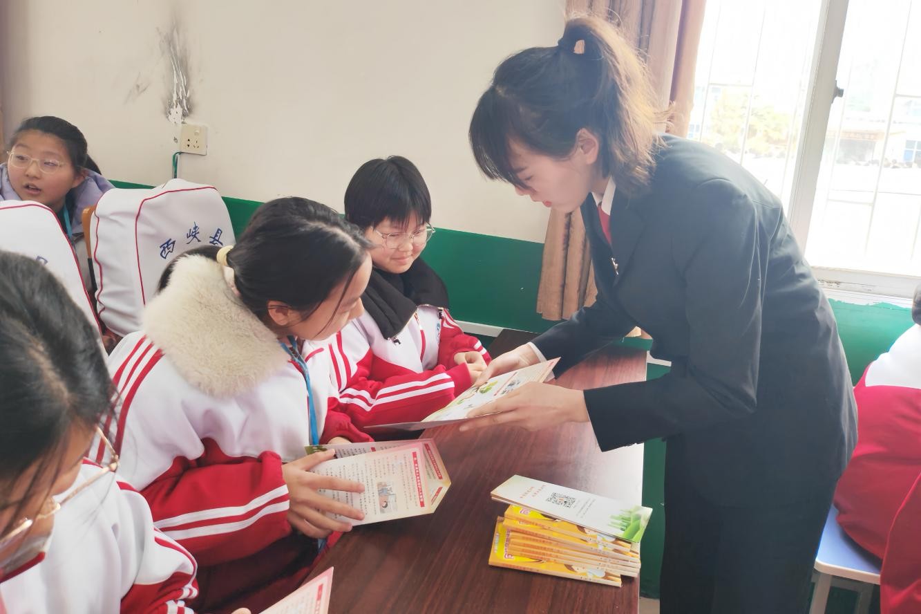 图片2.jpg 图片2.jpg