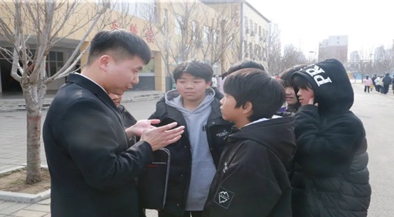 图片2.jpg 图片2.jpg