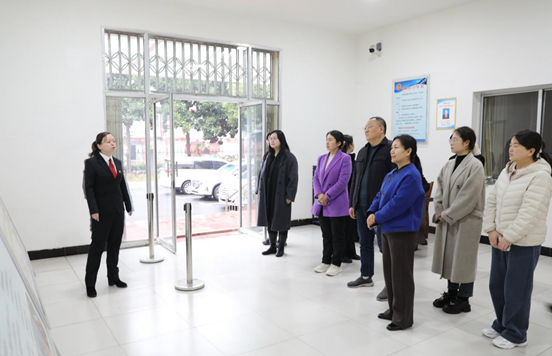 河南省南阳市：桐柏法院到西峡法院交流学习