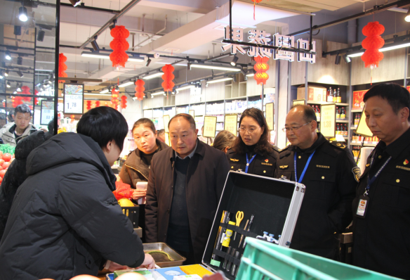 河南省邓州市市场监管局：绷紧节前“监管弦”守牢新春“安全关”