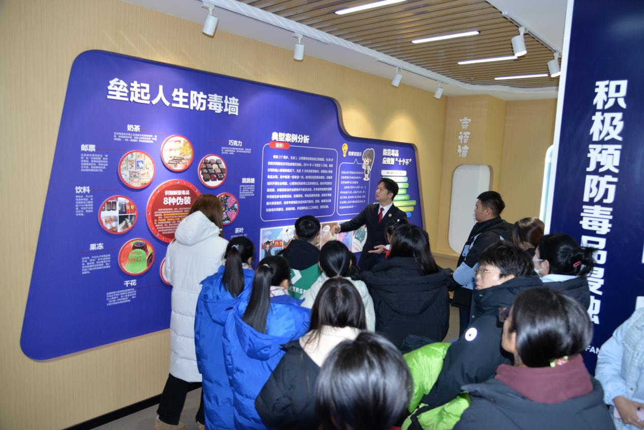 图片2.png 图片2.png