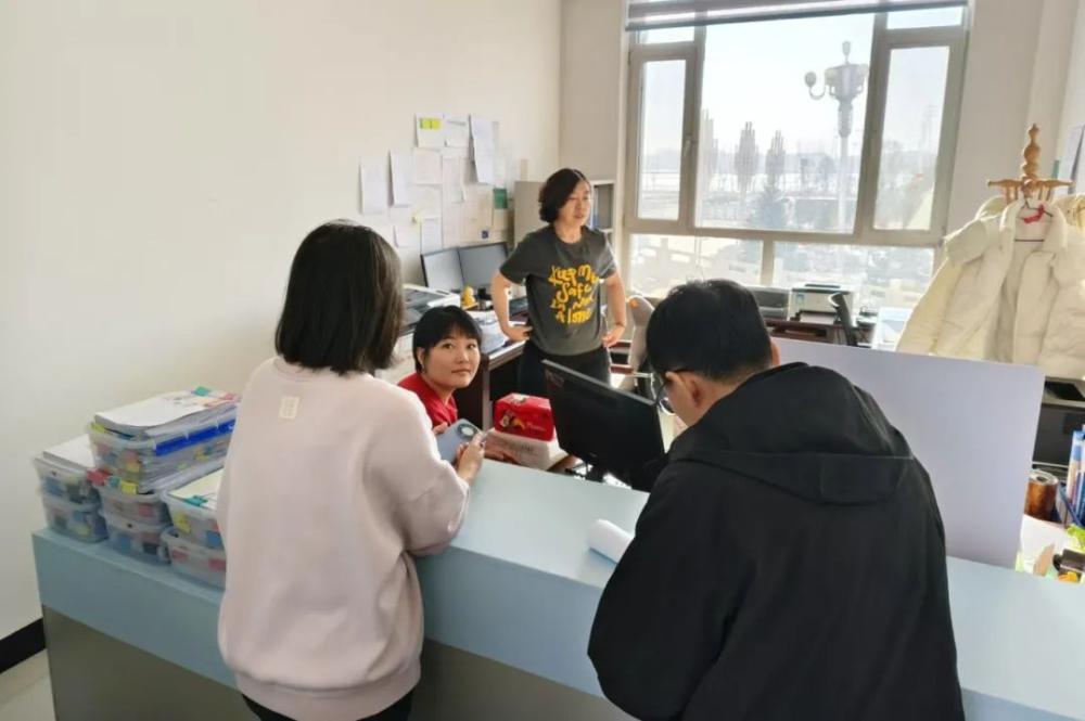 吉林省镇赉县检察院开展节前检务督察 温馨提示廉洁过年