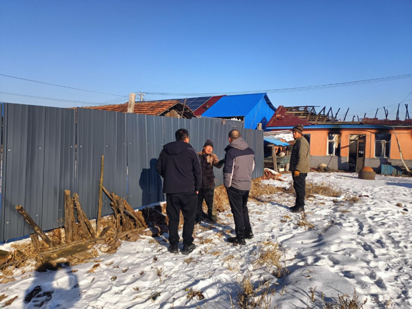 吉林省白山市浑江区红土崖司法所：节前走访送温暖 隐患排查保平安