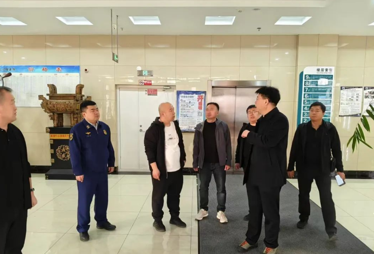 吉林省农安县联合夜查巩固养老机构安全