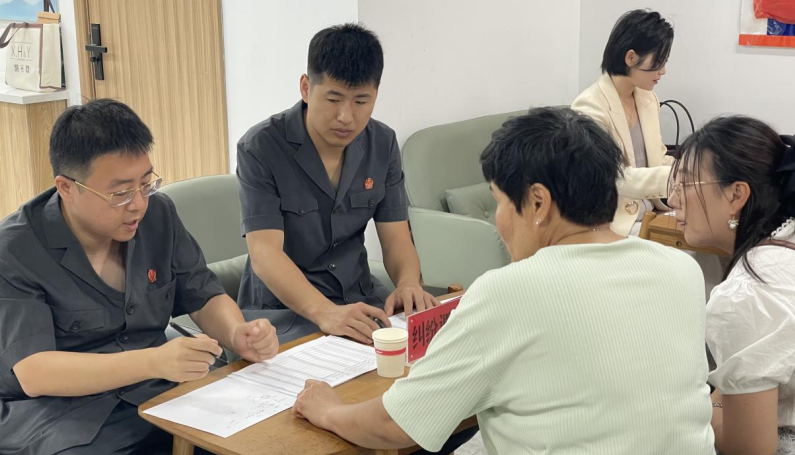 调百姓之难 解群众之忧——吉林长春宽城法院进街道开展法律宣传活动