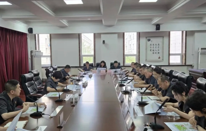 吉林长春绿园法院召开2025年上半年司法审判数据会商会议