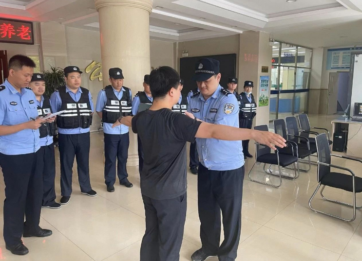 以考促训 以评促防 以练备战——吉林龙潭法院2025年度安检岗位大比武全面启动