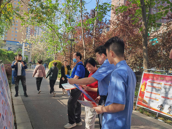 河南省南阳市高新区检察院开展全民国家安全教育日普法宣传活动