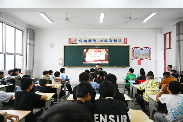 河南省南阳市社旗县法院：“三管齐下”筑牢校园安全线