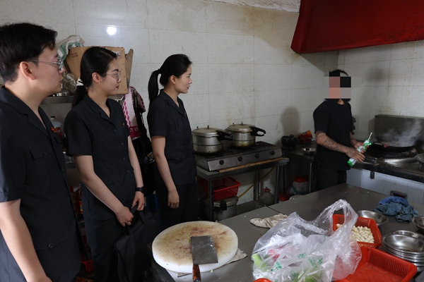3E2A1486_副本.jpg 3E2A1486_副本.jpg