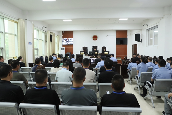 法槌敲响生态警钟——河南省南阳市卧龙区法院公开审理一起污染环境案件