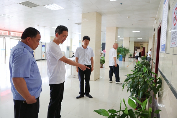 强化卫生管理 打造洁净环境——河南省南阳市新野县法院开展全院卫生专项检查行动