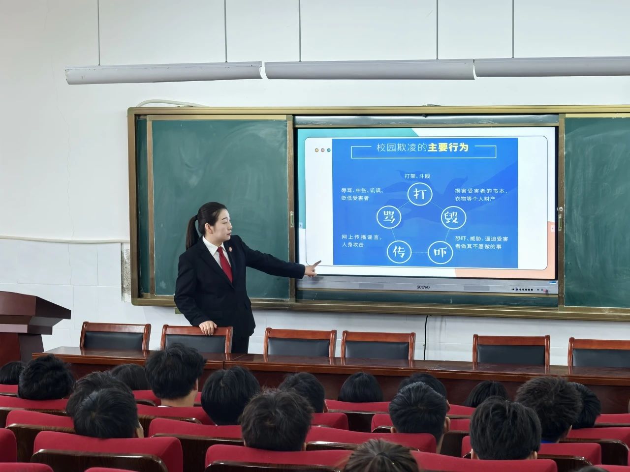 河南汝阳：以法为盾 护“未”成长