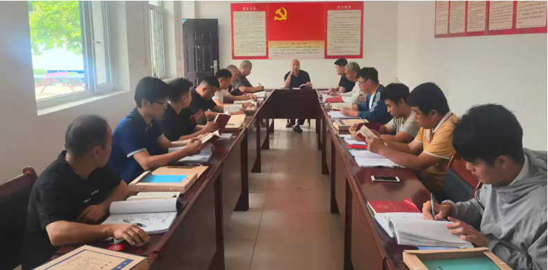 河北临漳习文司法所组织社区矫正对象学“典”促新生