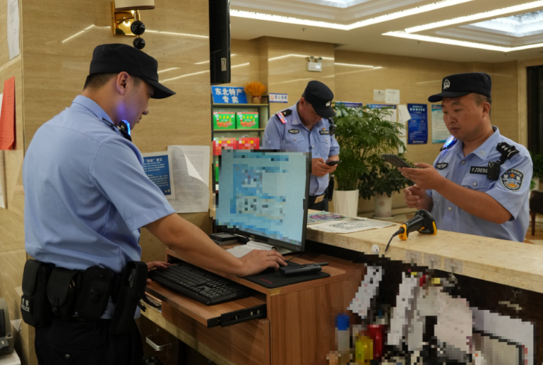 黑龙江省哈尔滨市公安局：拧紧“安全阀” 守护“烟火气”