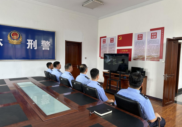 黑龙江省林区公安局穆棱分局第三党支部开展主题党日活动