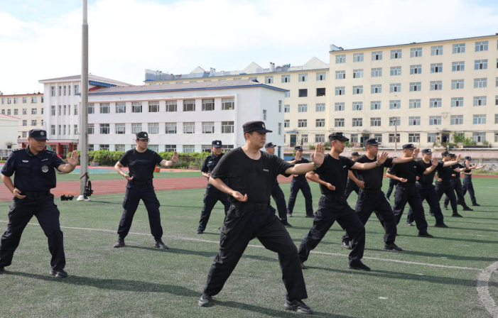 黑龙江省林区公安局东方红分局组织开展岗位技能提升训练暨全警实战大练兵
